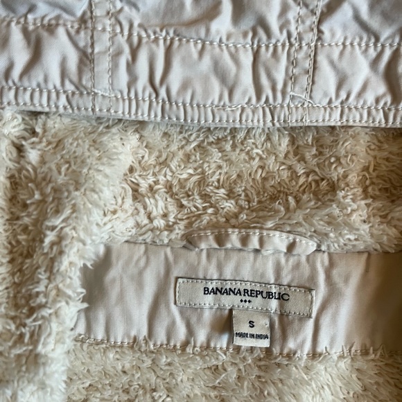 Banana Republic Women’s light jacket - Picture 2 of 6